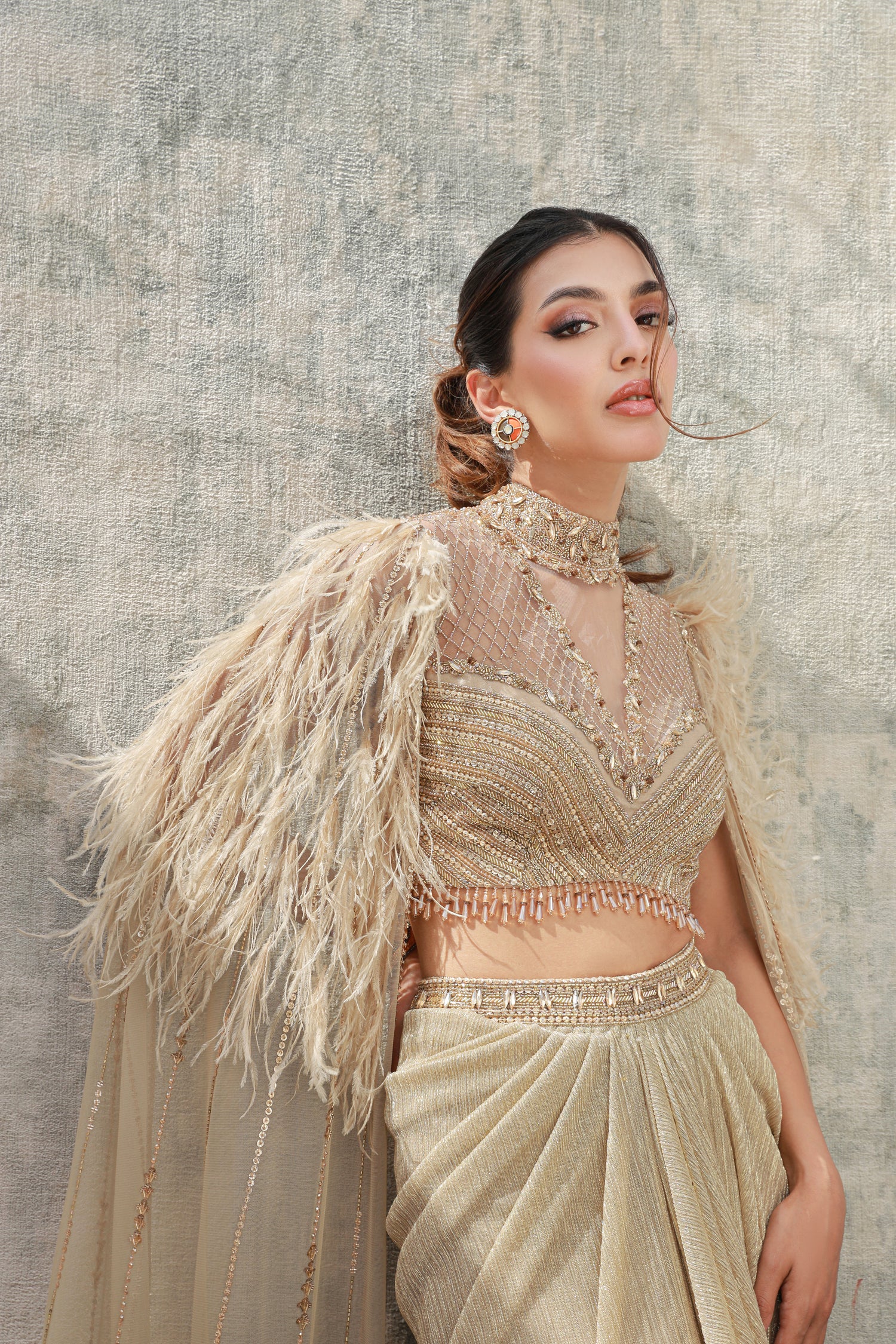 Feather Cape Knot Skirt Concept Saree