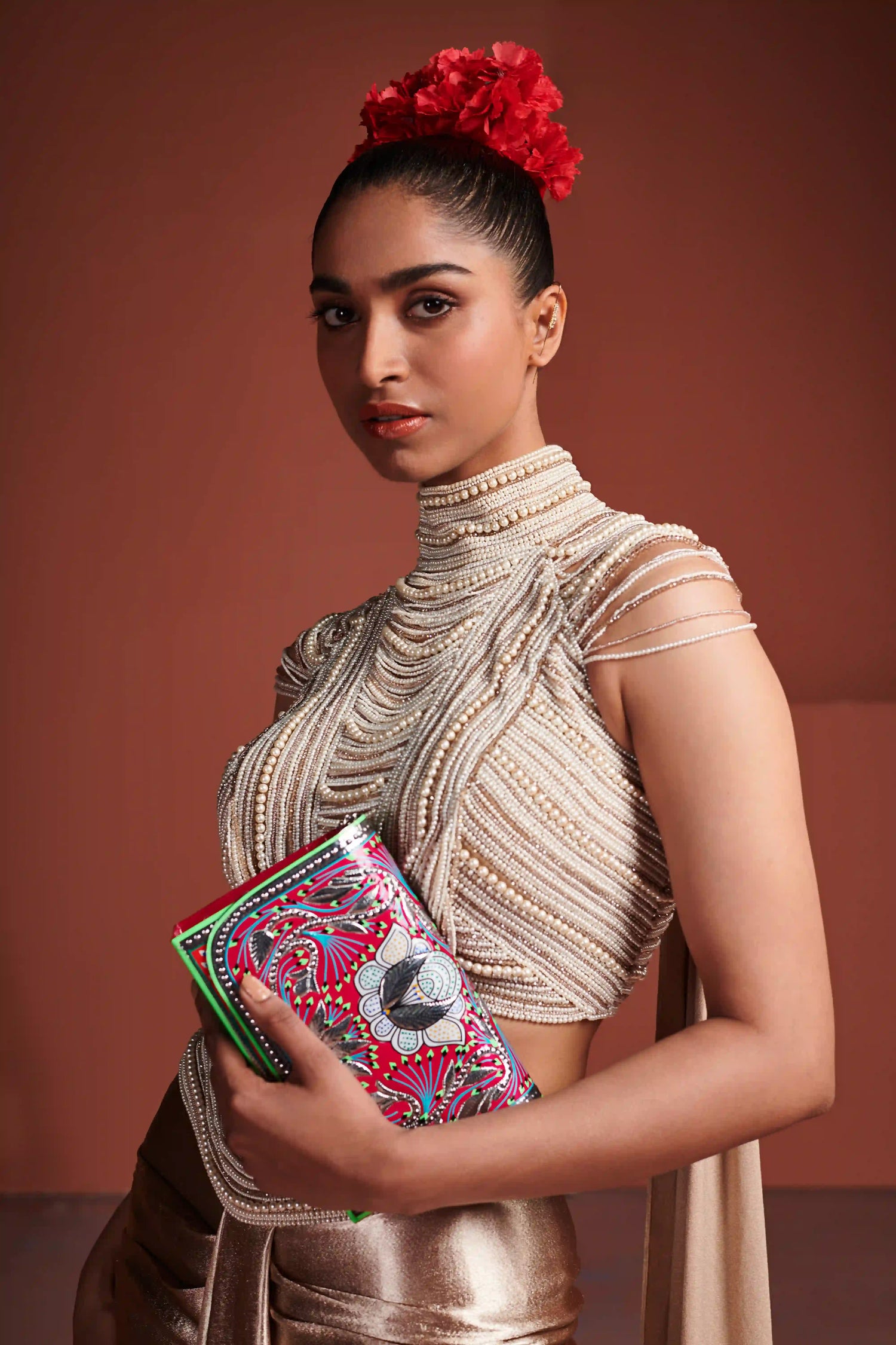 Pearl and crystal high collar set