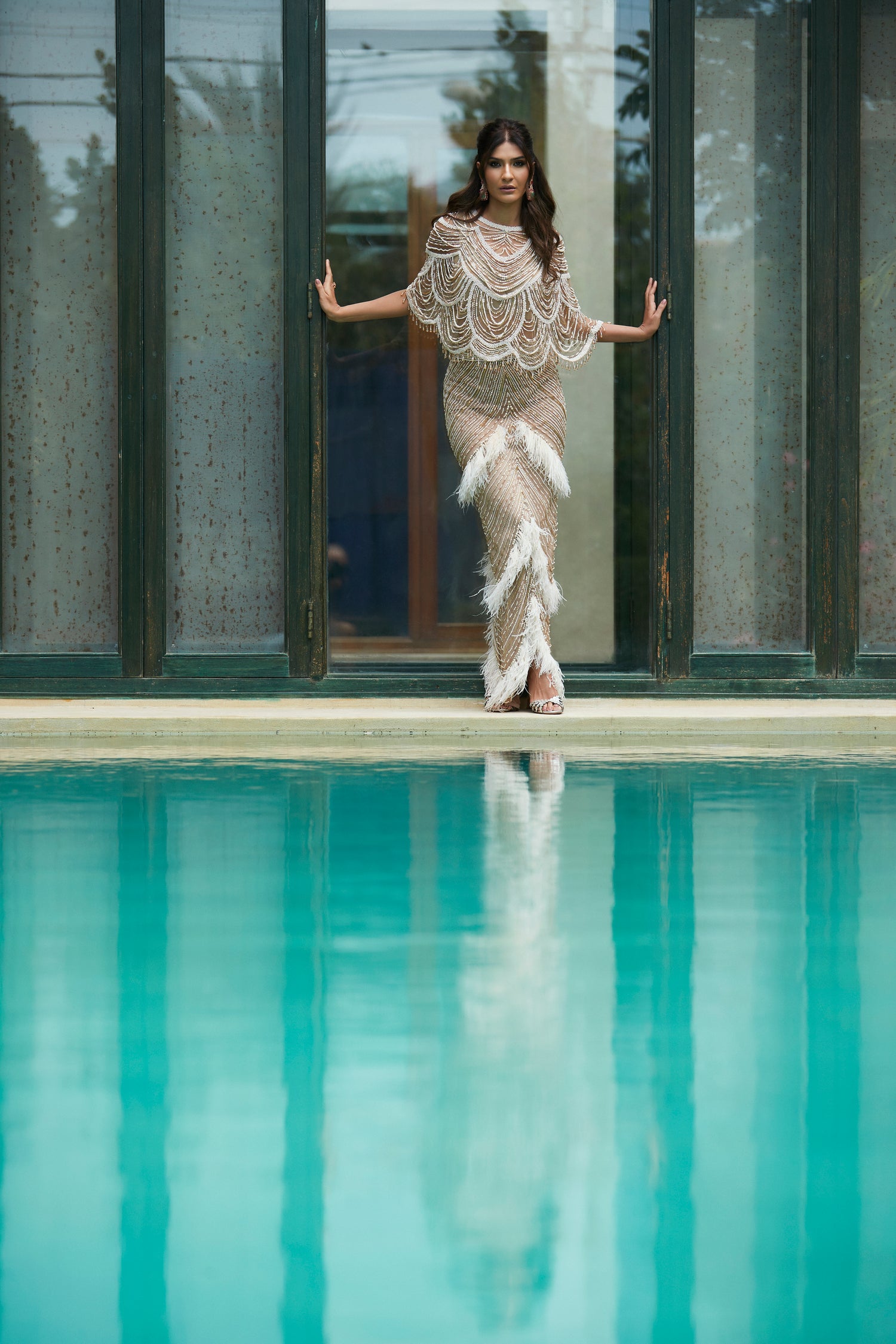 Pearl and feather set