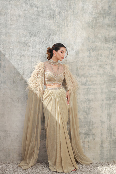 Feather Cape Knot Skirt Concept Saree