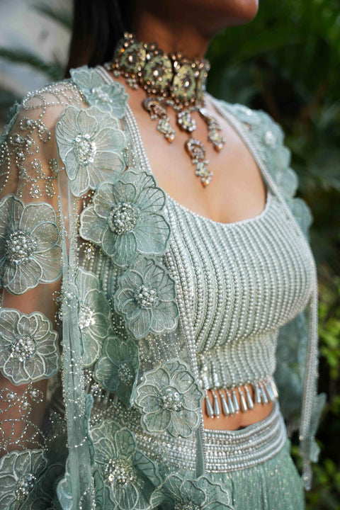 Floral appliqué set